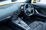 Audi TT Roadster TFSI Quattro S-Line 2019 года (JP)